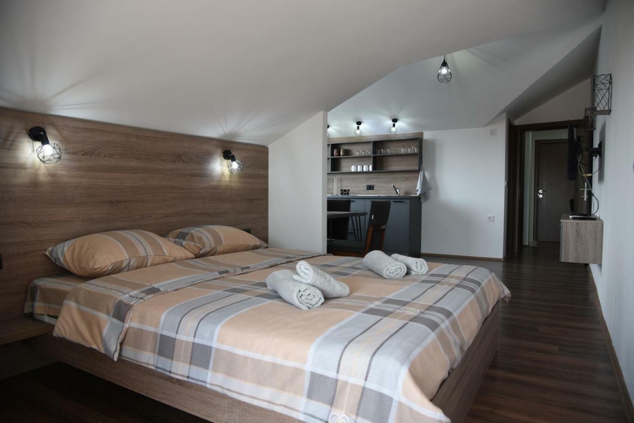 Mihail'S Apartments In Ohrid - 1 Экстерьер фото